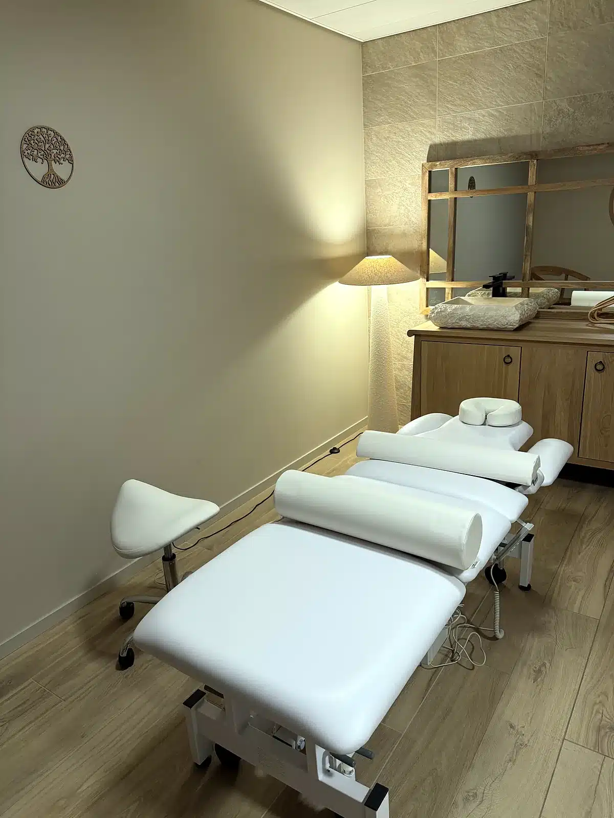 Cabine privée du cabinet de physiothérapie ADPhysio à Troinex